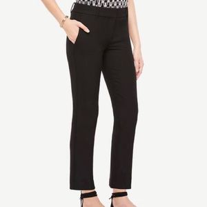 Ann Taylor Cropped Pant. Like New. Sz 4